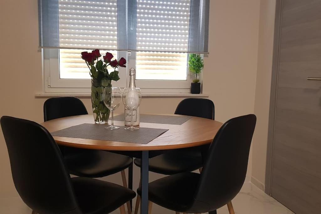 Mias Luxury Apartment Fiume Kültér fotó