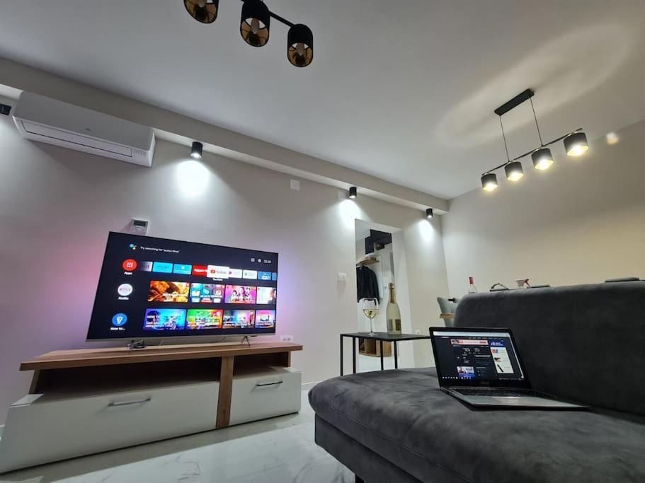 Mias Luxury Apartment Fiume Kültér fotó
