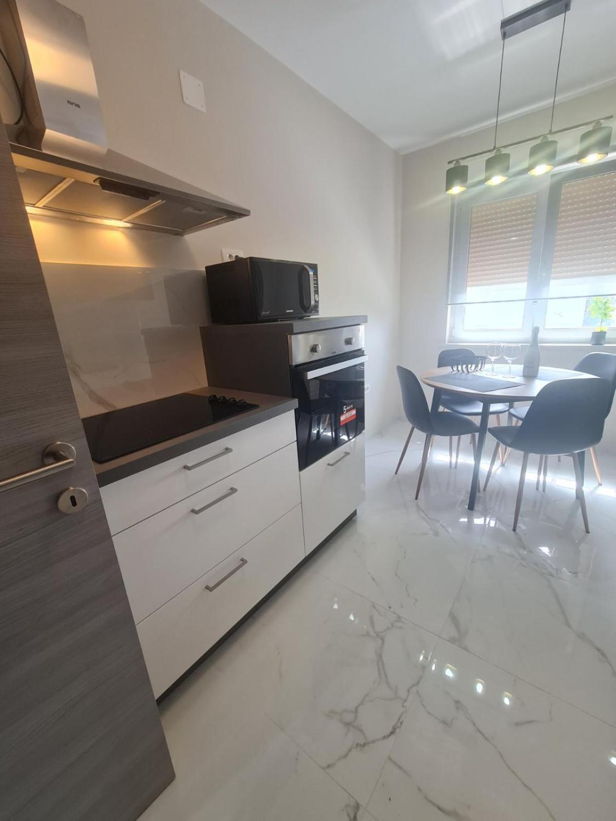 Mias Luxury Apartment Fiume Kültér fotó